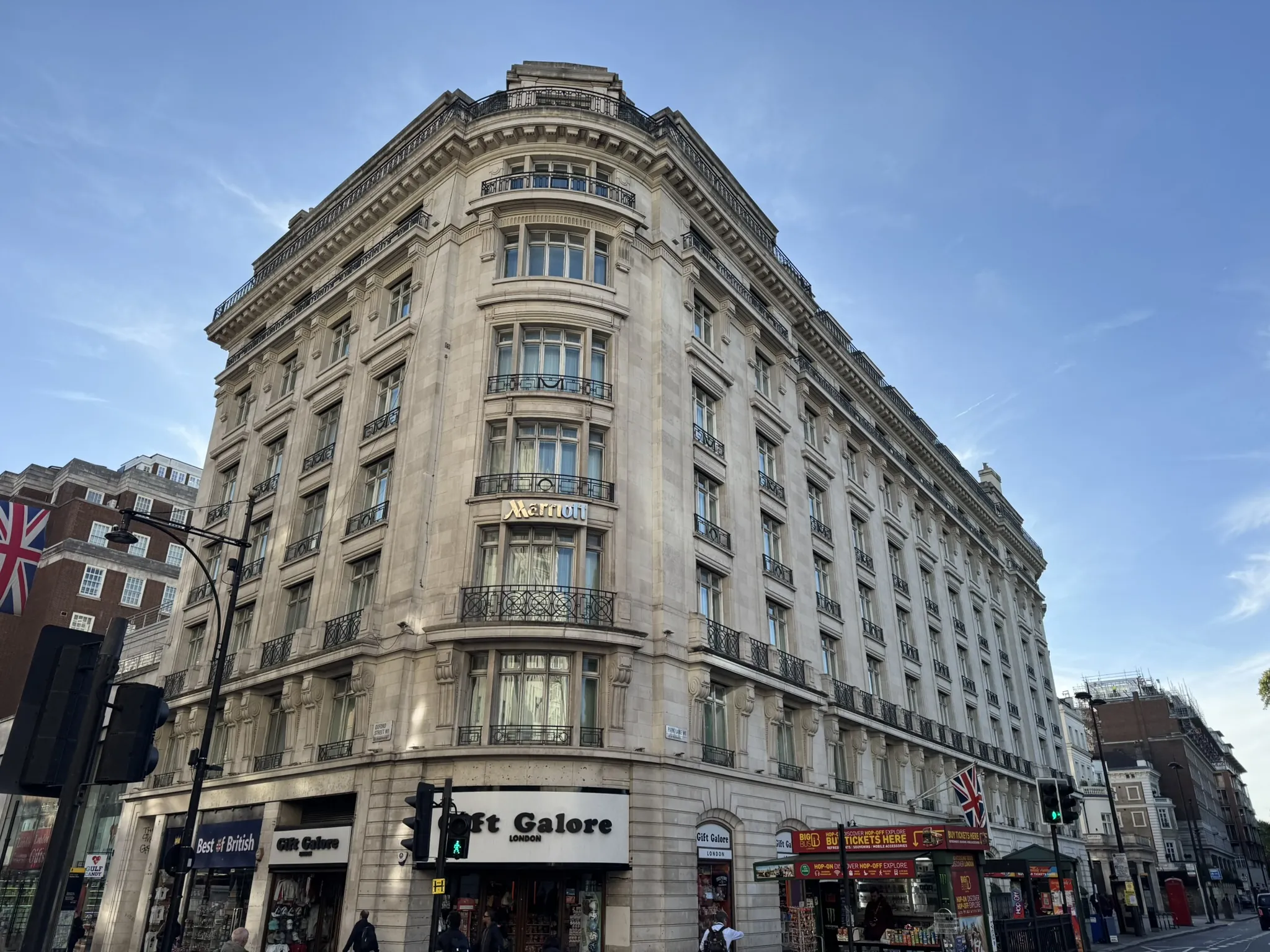 Building Survey, Hotel, Hyde Park Corner, Botley Byrne RICS surveyors