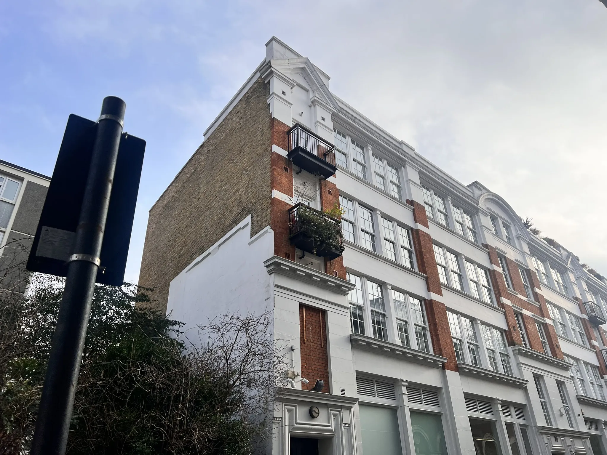 Building Survey, Islington, EC1, Botley Byrne RICS surveyors